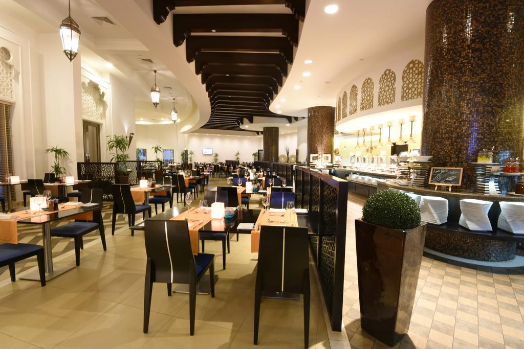 Bahi Ajman Palace Hotel Exteriér fotografie